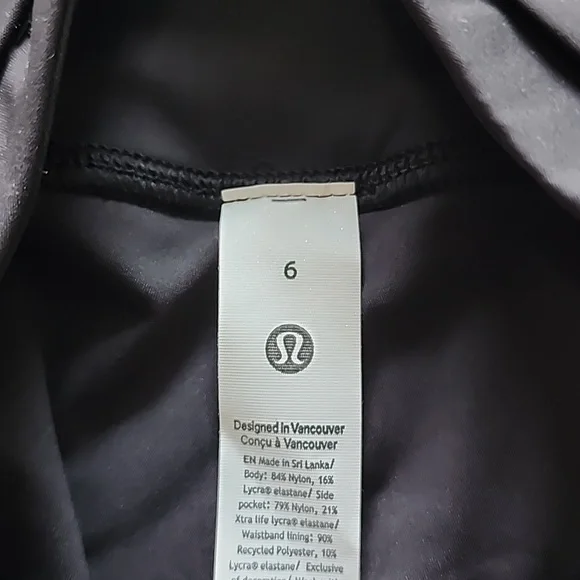 Lululemon Fast And Free HR Short 6" *Lace Trim In Black NWT - Picture 5 of 6